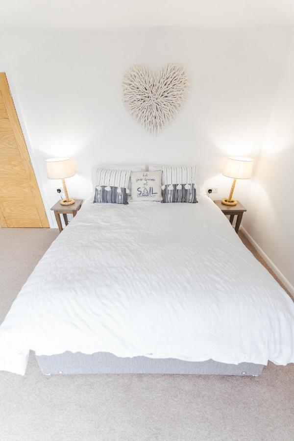 Watersedge Retreat, Views, Sunsets, Dogs Welcome Sandside  Exterior foto